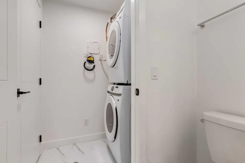 131 148 Avenue NW Calgary AB T3P 1H9