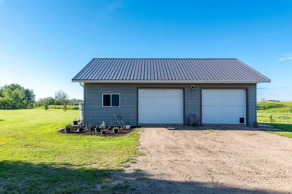 49148 Rgd Road 3261 Rural SK S0M 1H0
