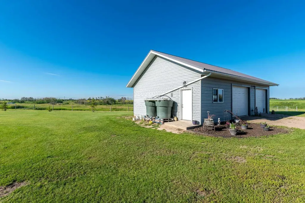 49148 Rgd Road 3261 Rural SK S0M 1H0