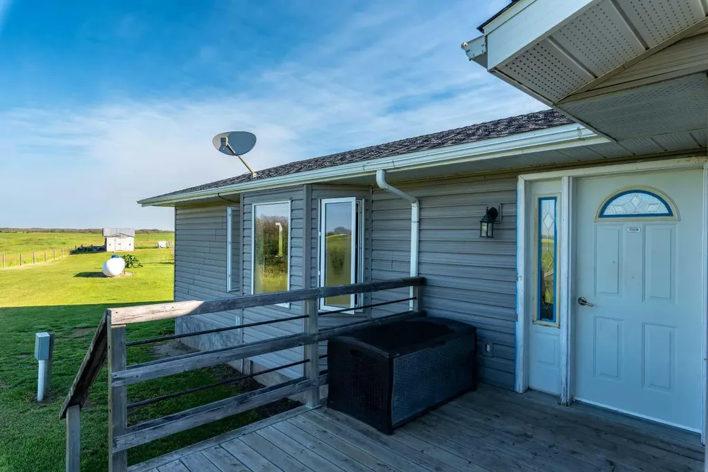 49148 Rgd Road 3261 Rural SK S0M 1H0
