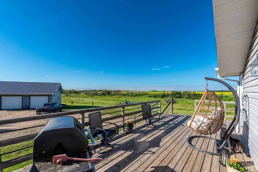 49148 Rgd Road 3261 Rural SK S0M 1H0