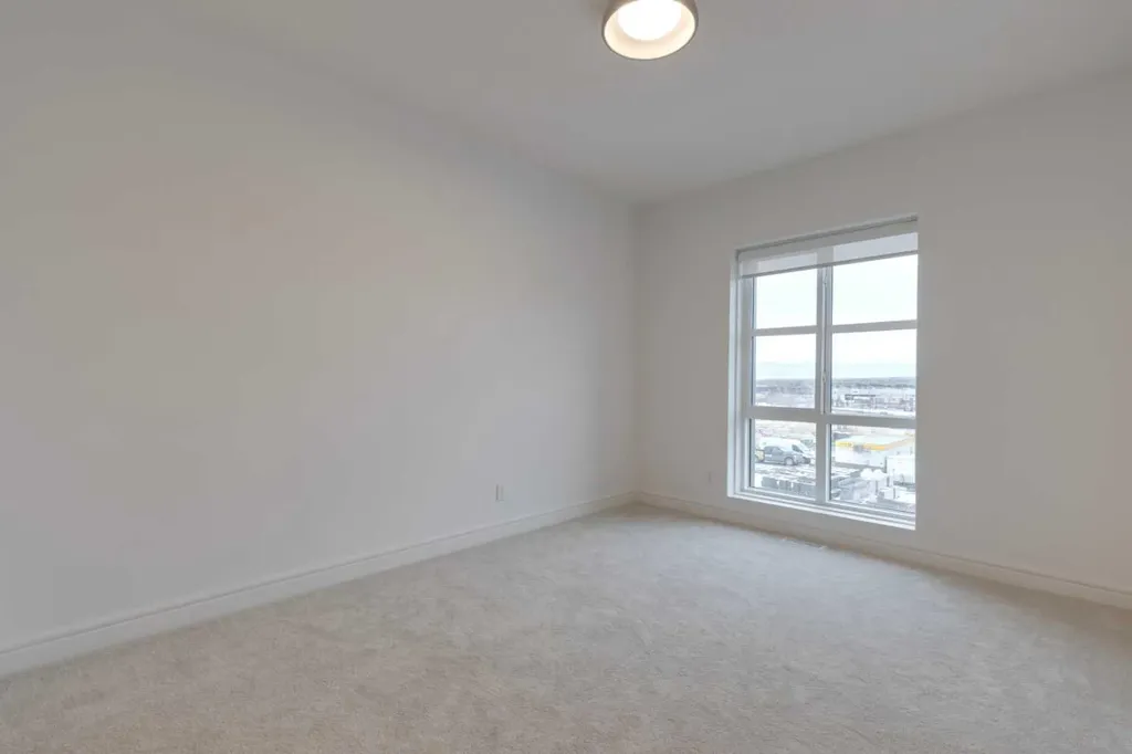 10 Sage Meadows Landing NW Calgary AB T3P 1E5