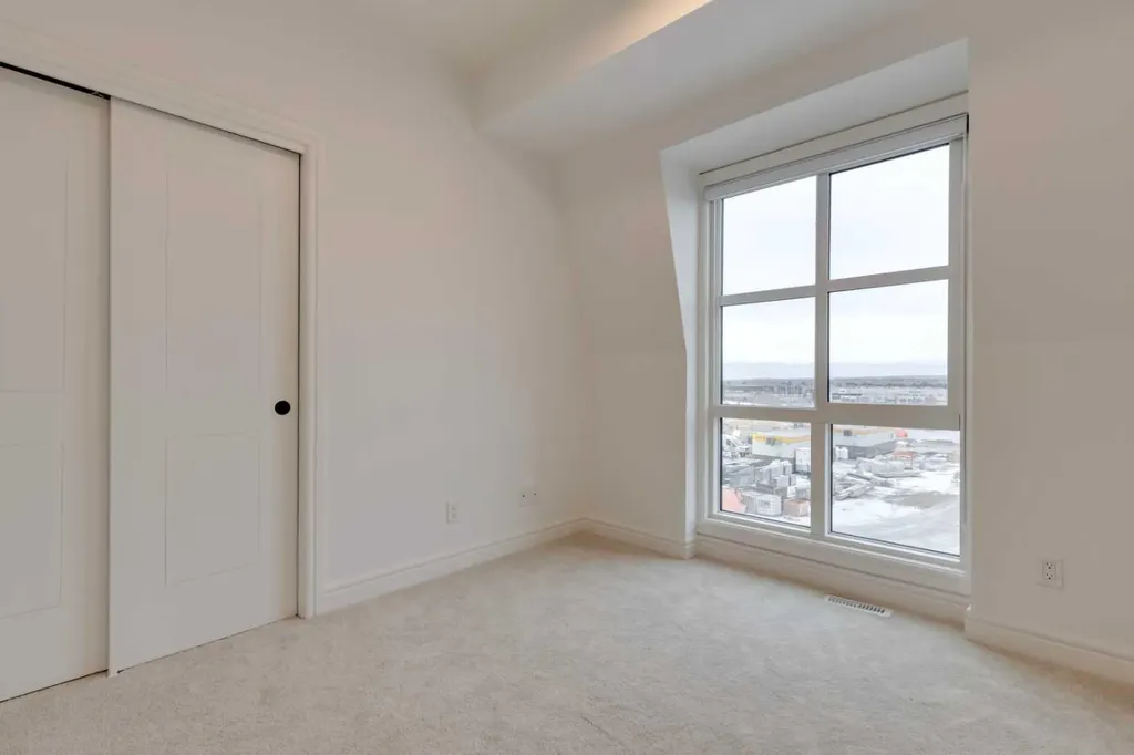 10 Sage Meadows Landing NW Calgary AB T3P 1E5