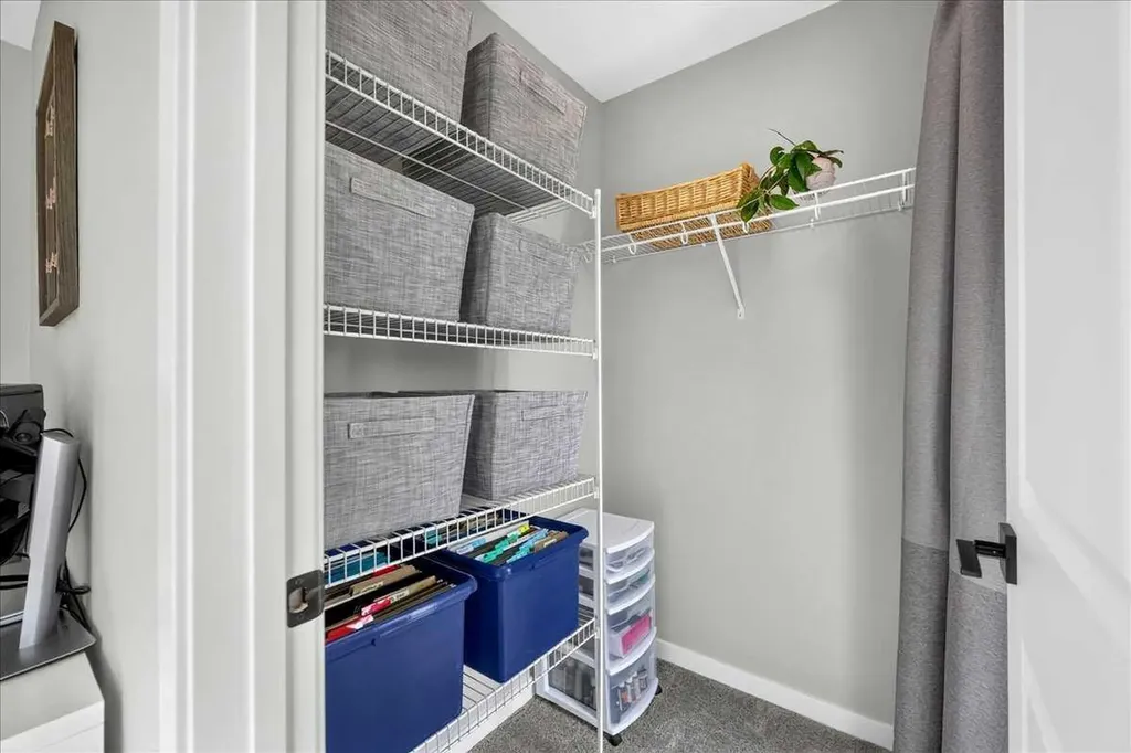 421 Magnolia Way SE Calgary AB T3M 3T4
