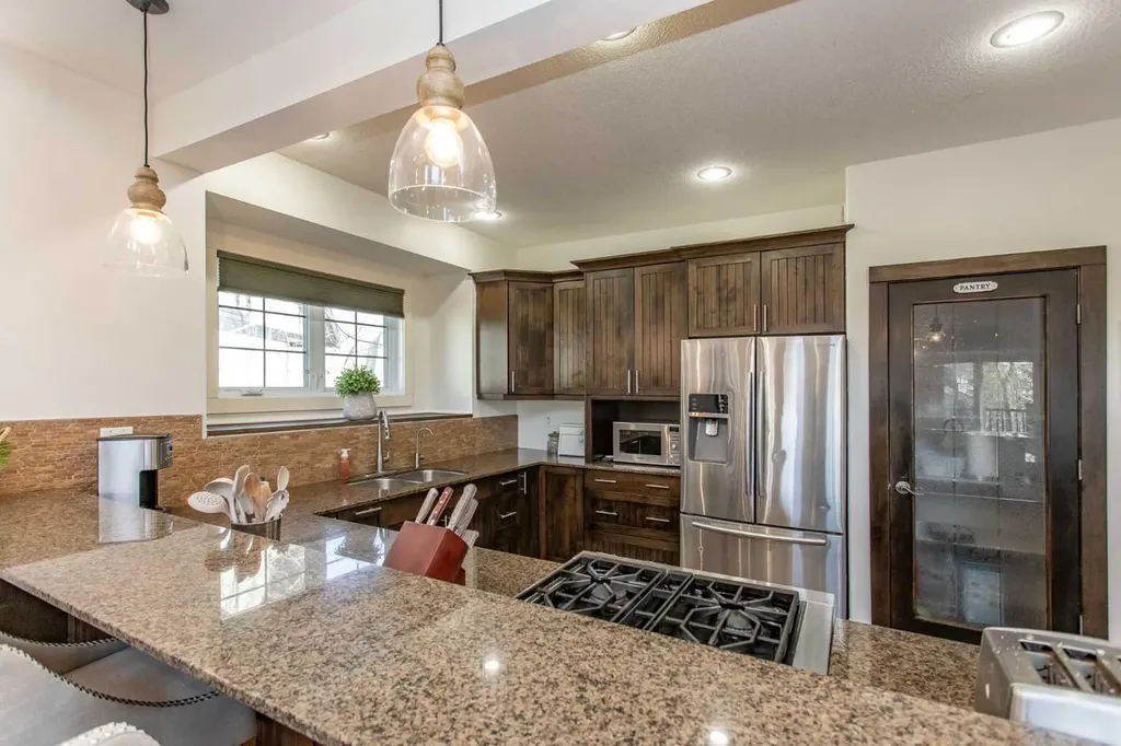 431 Summer Crescent Rural Ponoka County AB T0C 2J0