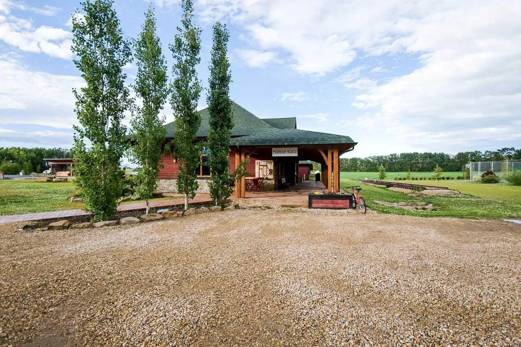 431 Summer Crescent Rural Ponoka County AB T0C 2J0