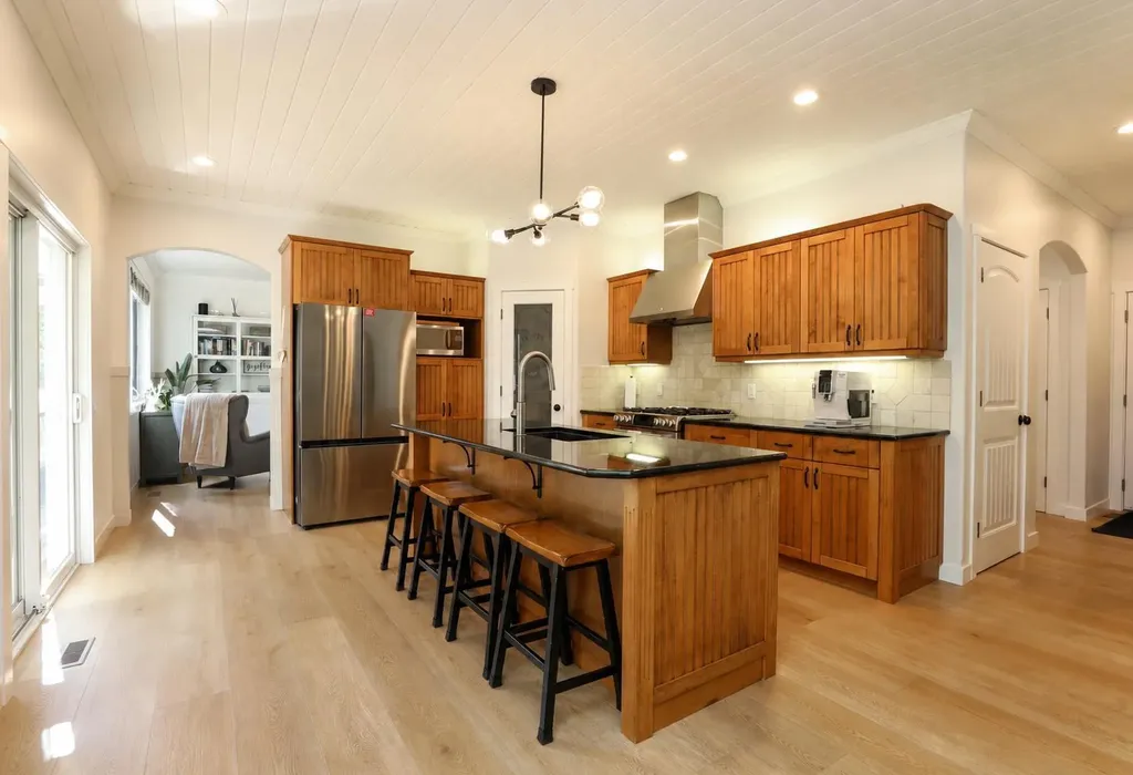 2135 33 Avenue Coaldale AB T1M 0B6