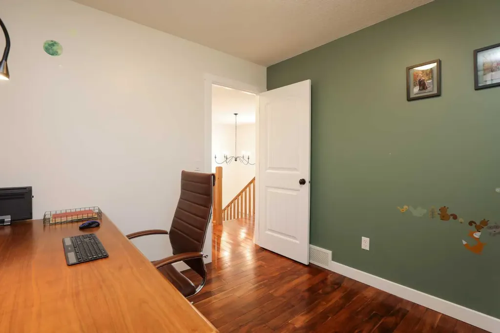 2135 33 Avenue Coaldale AB T1M 0B6