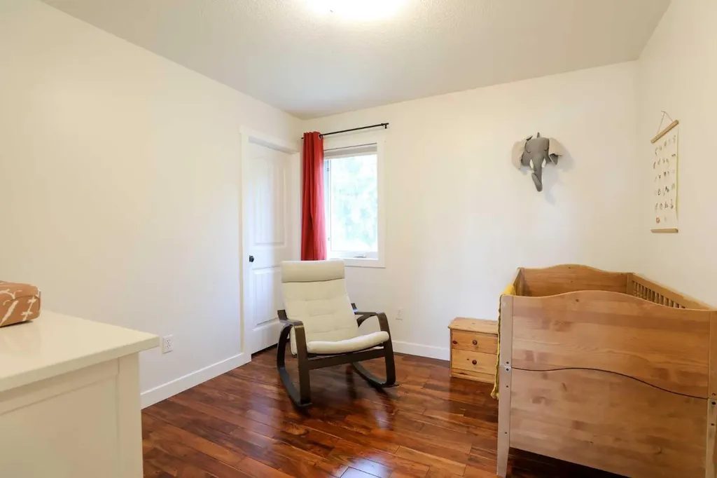 2135 33 Avenue Coaldale AB T1M 0B6