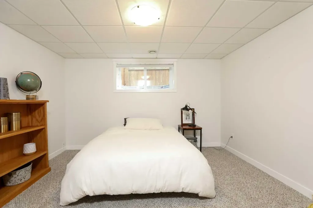 2135 33 Avenue Coaldale AB T1M 0B6