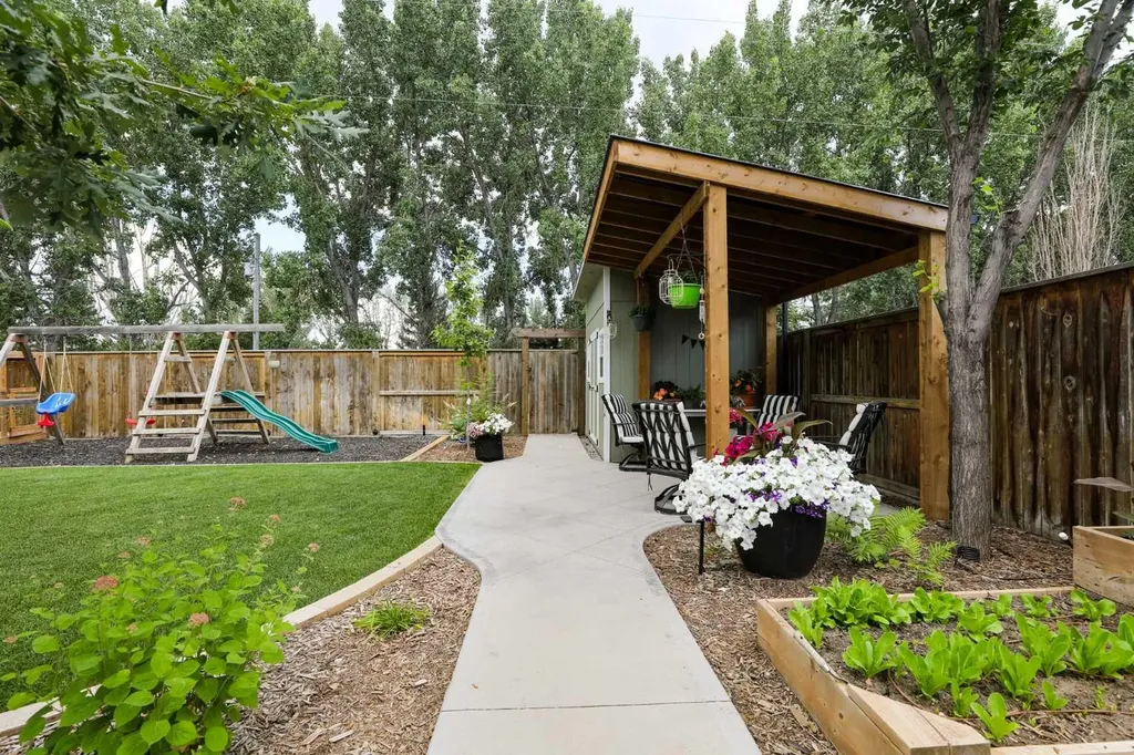 2135 33 Avenue Coaldale AB T1M 0B6