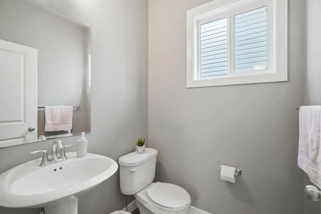 98 Panton Way NW Calgary AB T3K0X2