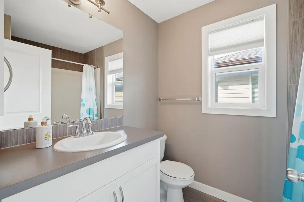 98 Panton Way NW Calgary AB T3K0X2
