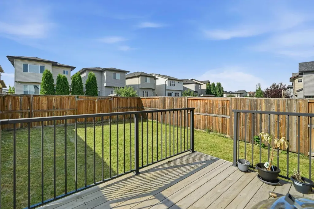 98 Panton Way NW Calgary AB T3K0X2