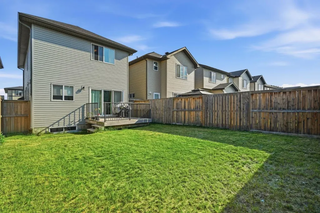 98 Panton Way NW Calgary AB T3K0X2
