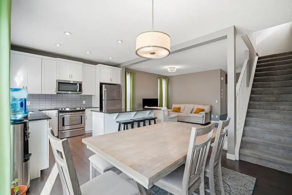 98 Panton Way NW Calgary AB T3K0X2