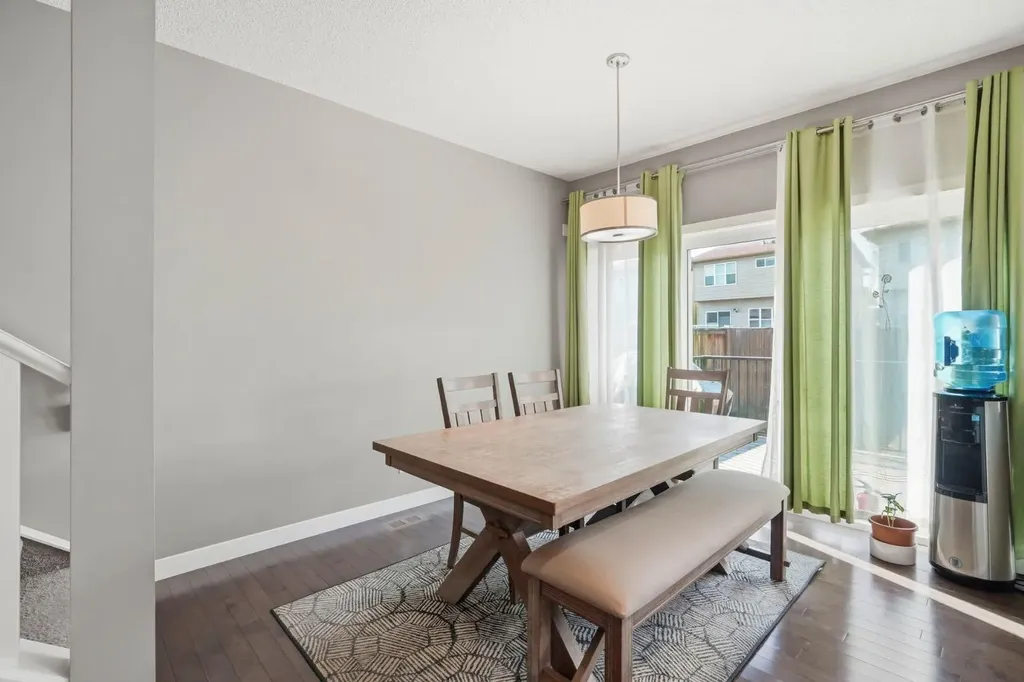 98 Panton Way NW Calgary AB T3K0X2
