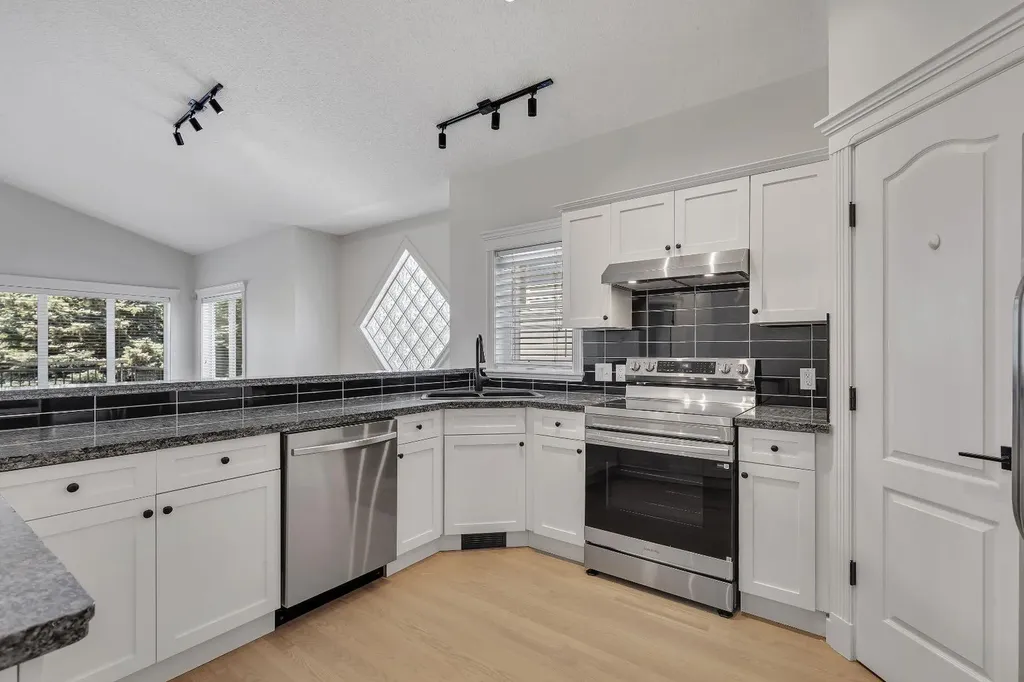 694 Panorama Hills Drive NW Calgary AB T3E 8G8