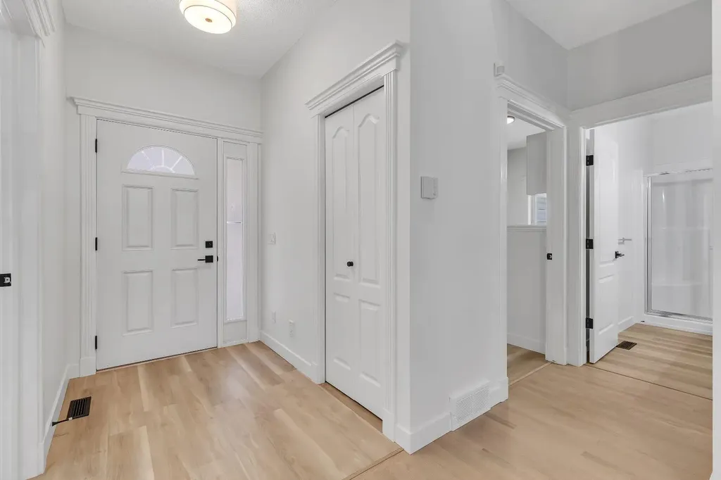694 Panorama Hills Drive NW Calgary AB T3E 8G8