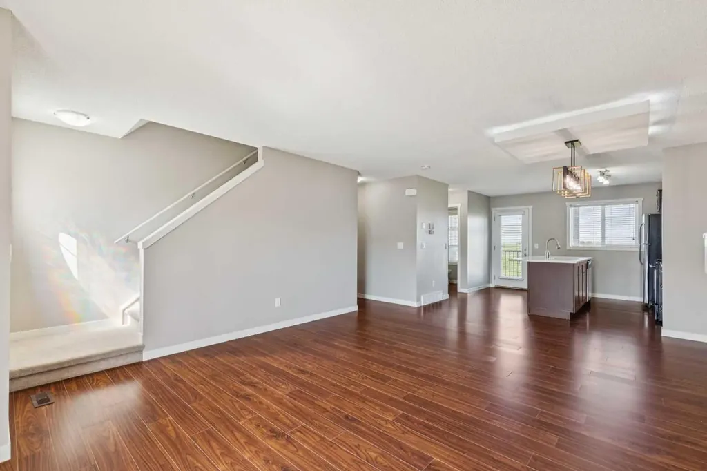 409 Copperpond Landing SE Calgary AB T2Z1G9