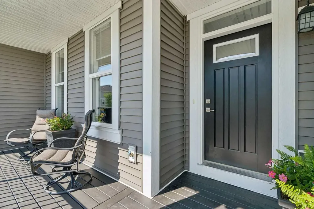 152 South Point Court SW Airdrie AB T4B 4K9