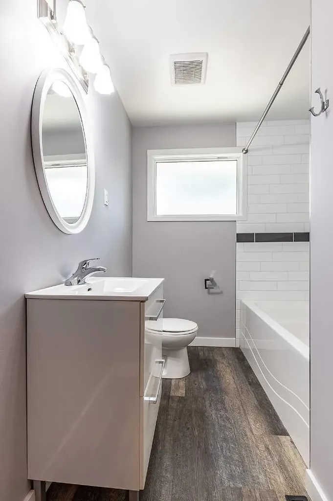 549 2 Street NW Medicine Hat AB T1A 6K2
