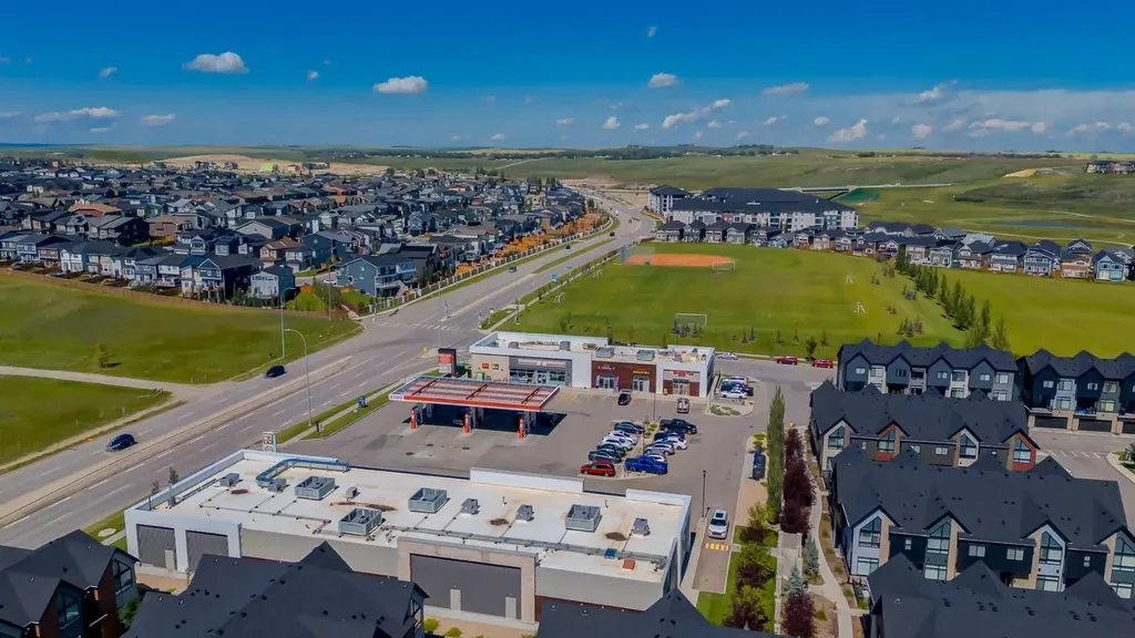 10 Sage Meadows Landing NW Calgary AB T3P 2Z8