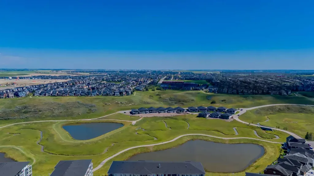 10 Sage Meadows Landing NW Calgary AB T3P 2Z8