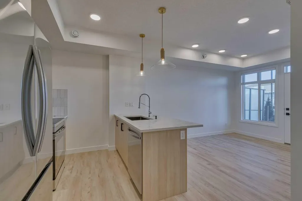 10 Sage Meadows Landing NW Calgary AB T3P 2Z8