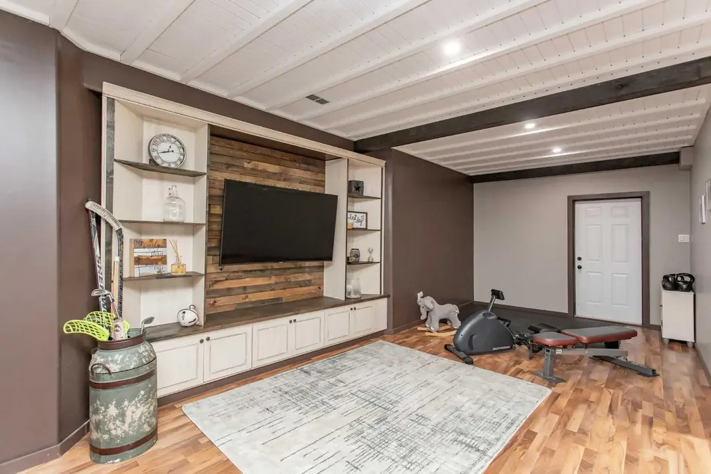 41104 Range Road 274 Rural Lacombe County AB T4L 2N1