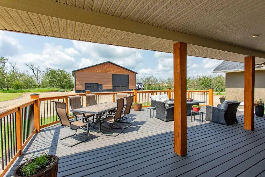 41104 Range Road 274 Rural Lacombe County AB T4L 2N1