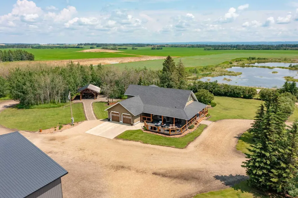 41104 Range Road 274 Rural Lacombe County AB T4L 2N1