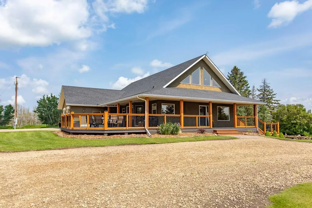 41104 Range Road 274 Rural Lacombe County AB T4L 2N1