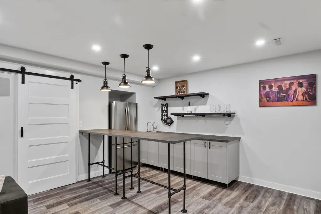 222 West Creek Mews Chestermere AB T1X1S1