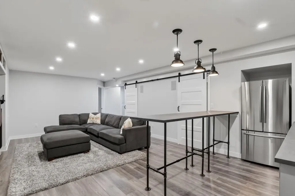 222 West Creek Mews Chestermere AB T1X1S1