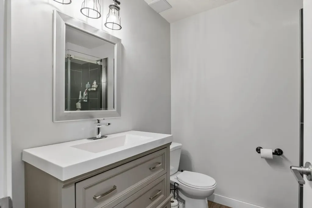 222 West Creek Mews Chestermere AB T1X1S1