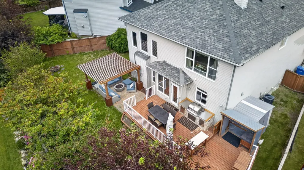 222 West Creek Mews Chestermere AB T1X1S1