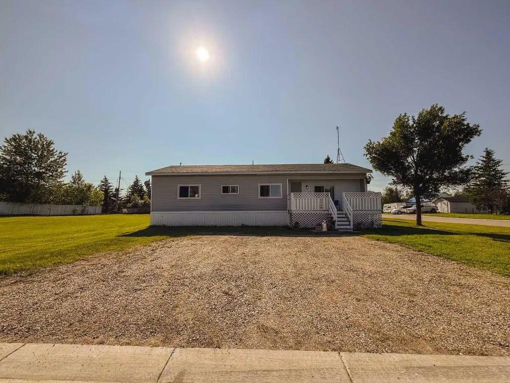4540 48 Street Rycroft AB T0H 3A0