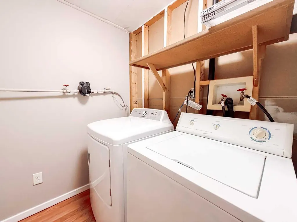 4540 48 Street Rycroft AB T0H 3A0