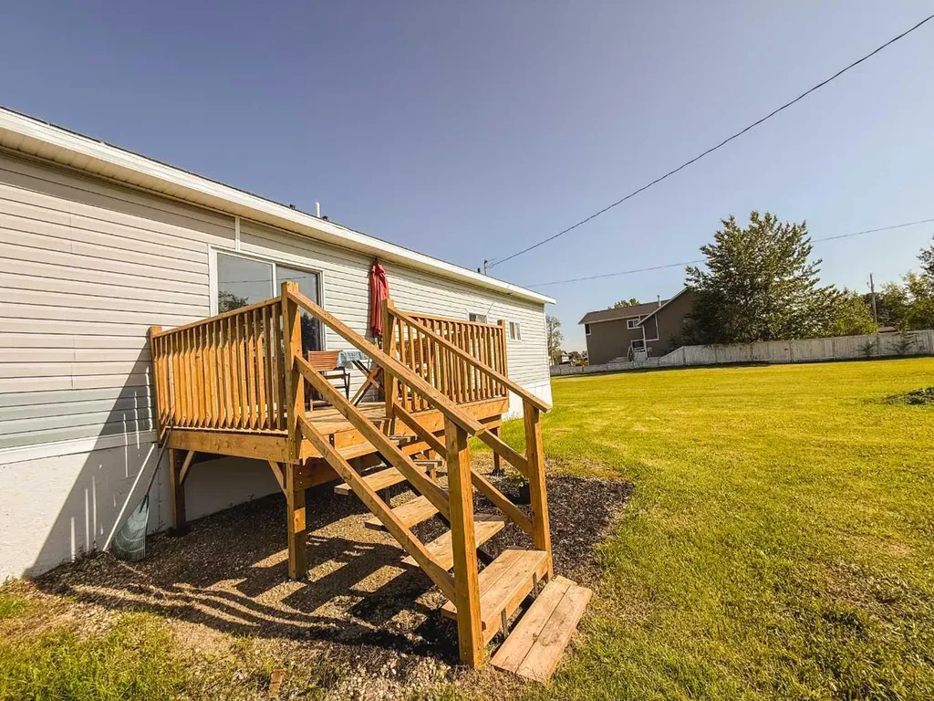 4540 48 Street Rycroft AB T0H 3A0