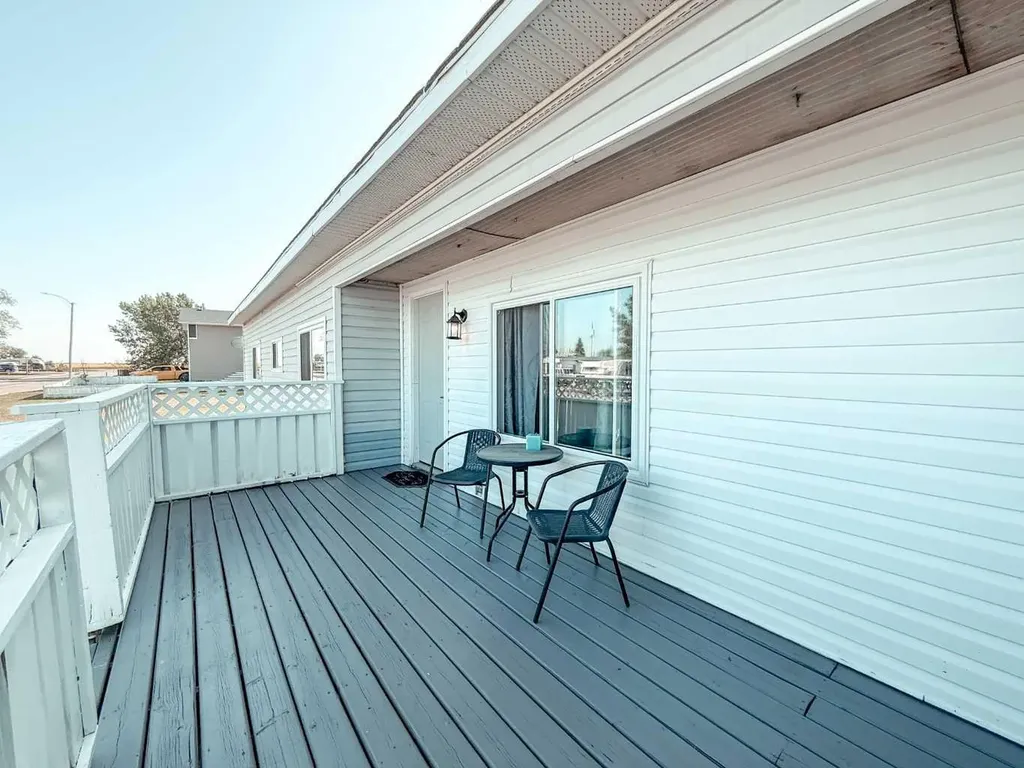 4540 48 Street Rycroft AB T0H 3A0