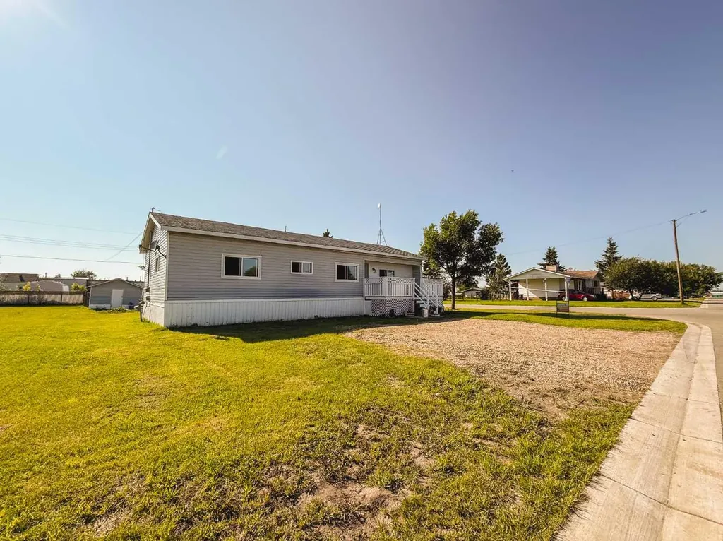 4540 48 Street Rycroft AB T0H 3A0