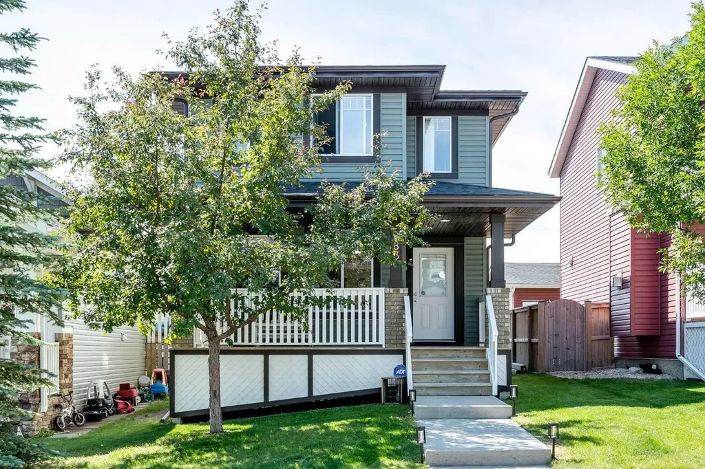 283 Evansdale Way NW Calgary AB T3P0C2