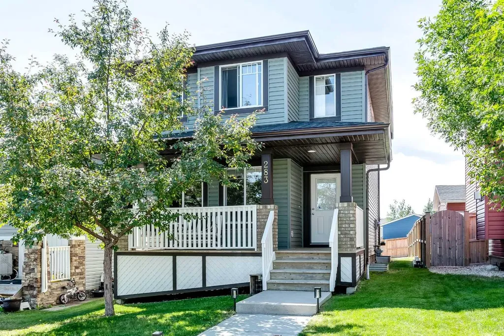 283 Evansdale Way NW Calgary AB T3P0C2