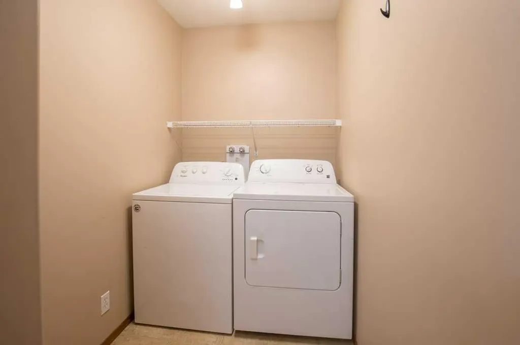 36 Keen Crescent Red Deer AB T4P 4B9