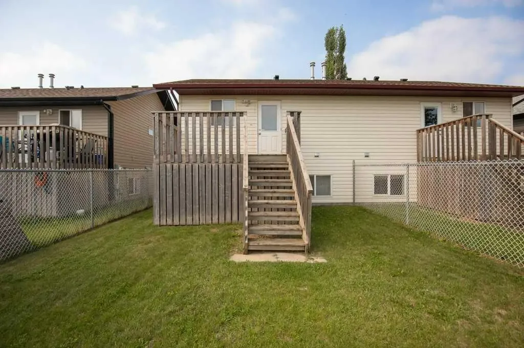 36 Keen Crescent Red Deer AB T4P 4B9