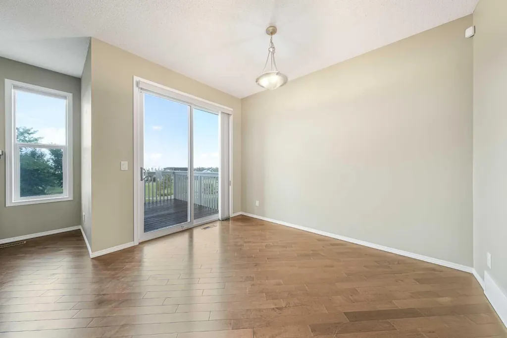 48 Panatella Common NW Calgary AB T3K 0T5