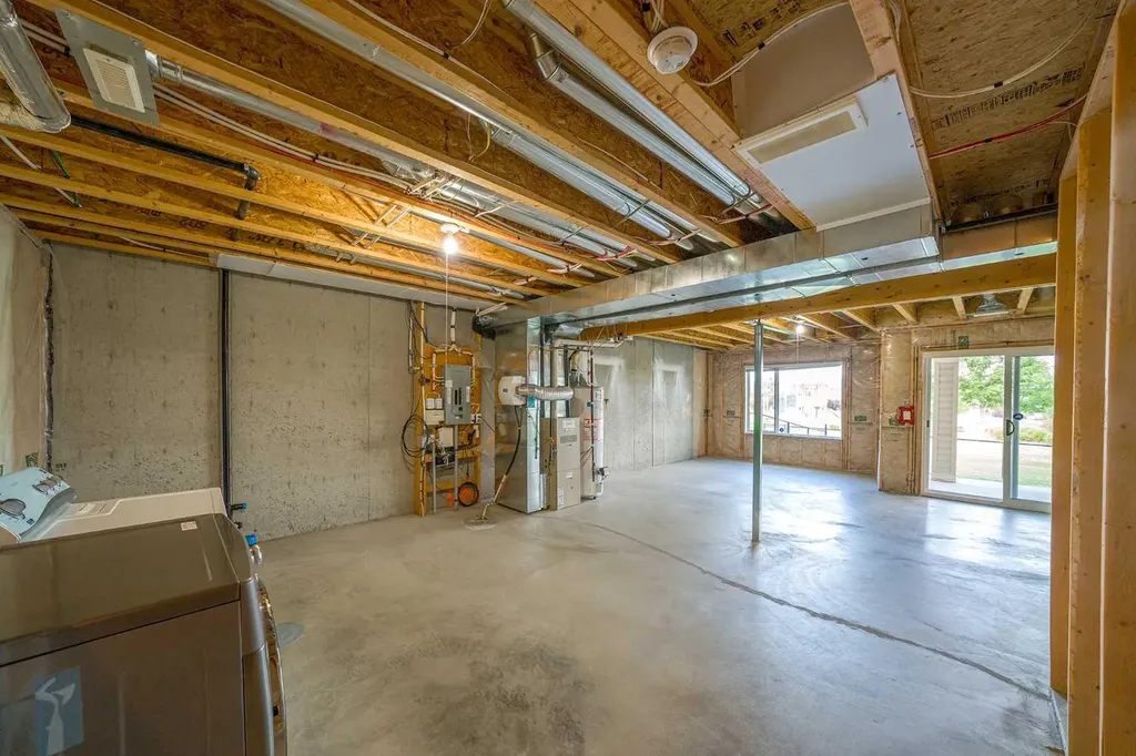 48 Panatella Common NW Calgary AB T3K 0T5