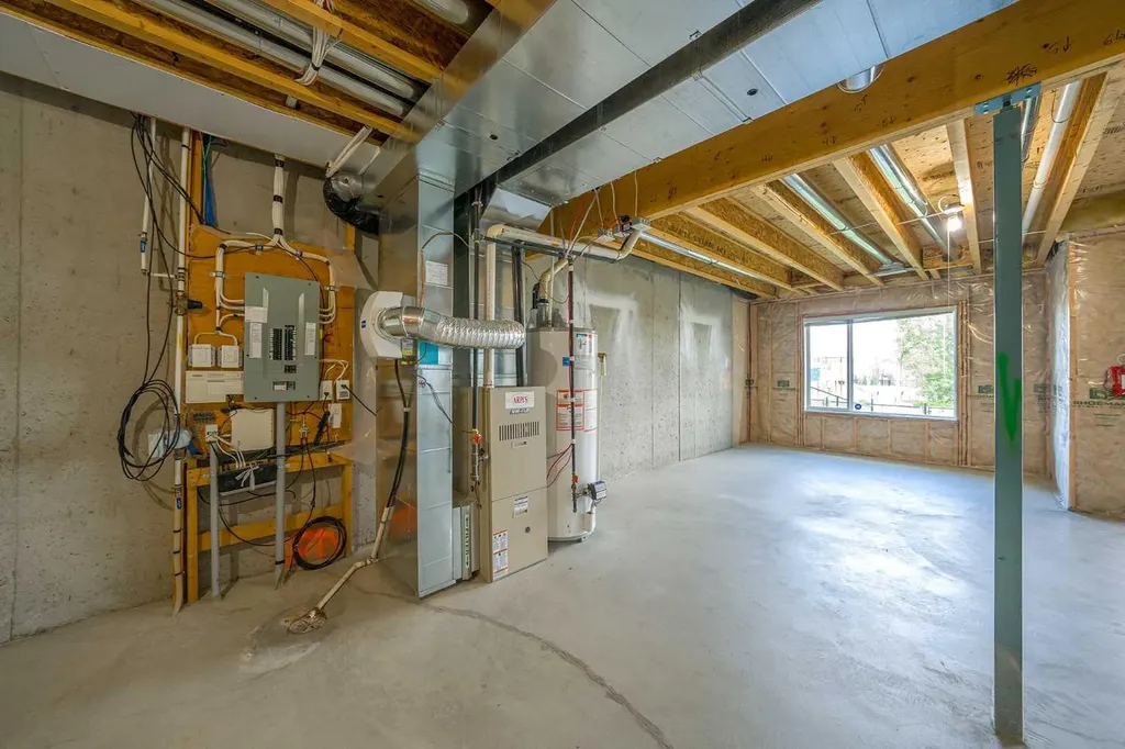 48 Panatella Common NW Calgary AB T3K 0T5