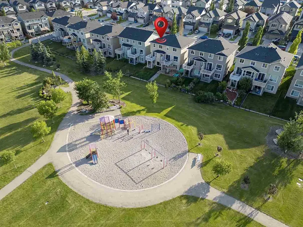 48 Panatella Common NW Calgary AB T3K 0T5
